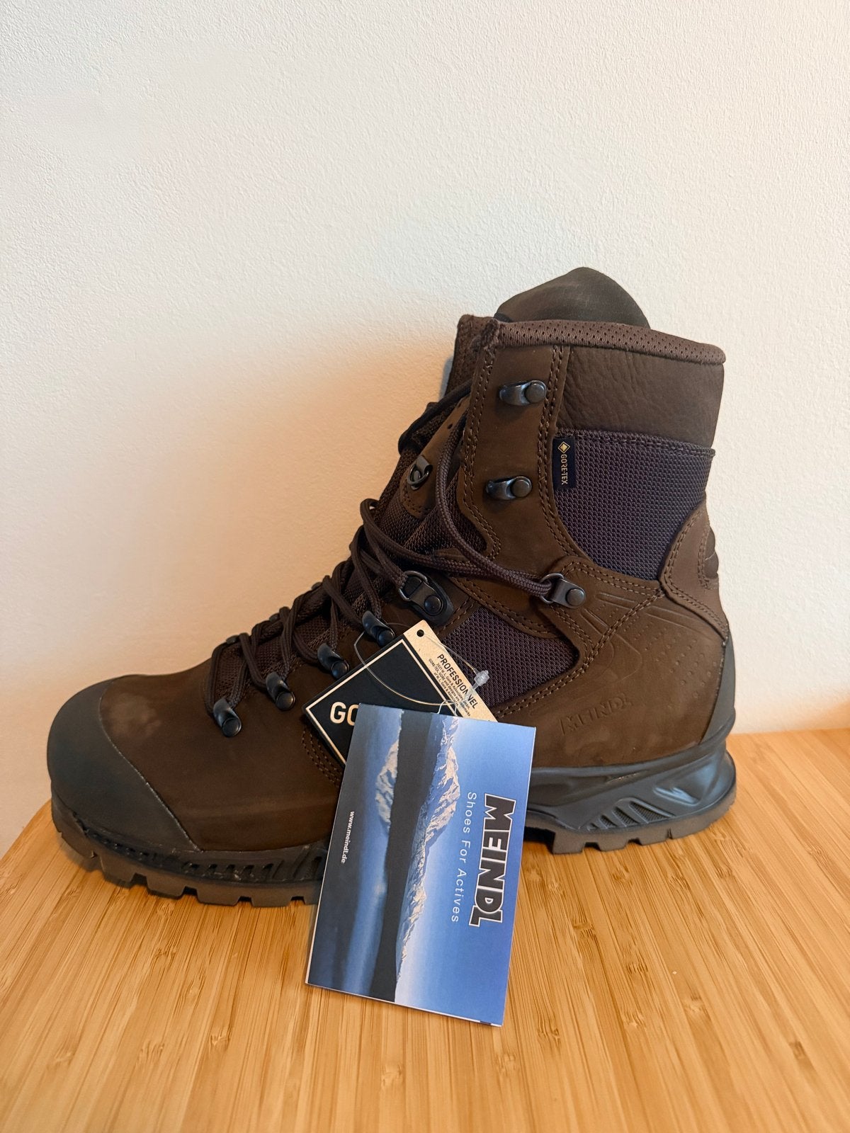 Meindl Wandelschoenen - Maat 45 - Nieuw met labels, Ophalen of Verzenden, Nieuw, Schoenen