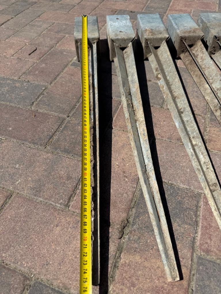 5x Hekwerk paalhouders/ grondankers  75cm verzinkt-, Tuin en Terras, Ophalen of Verzenden, Gebruikt, IJzer, Overige typen