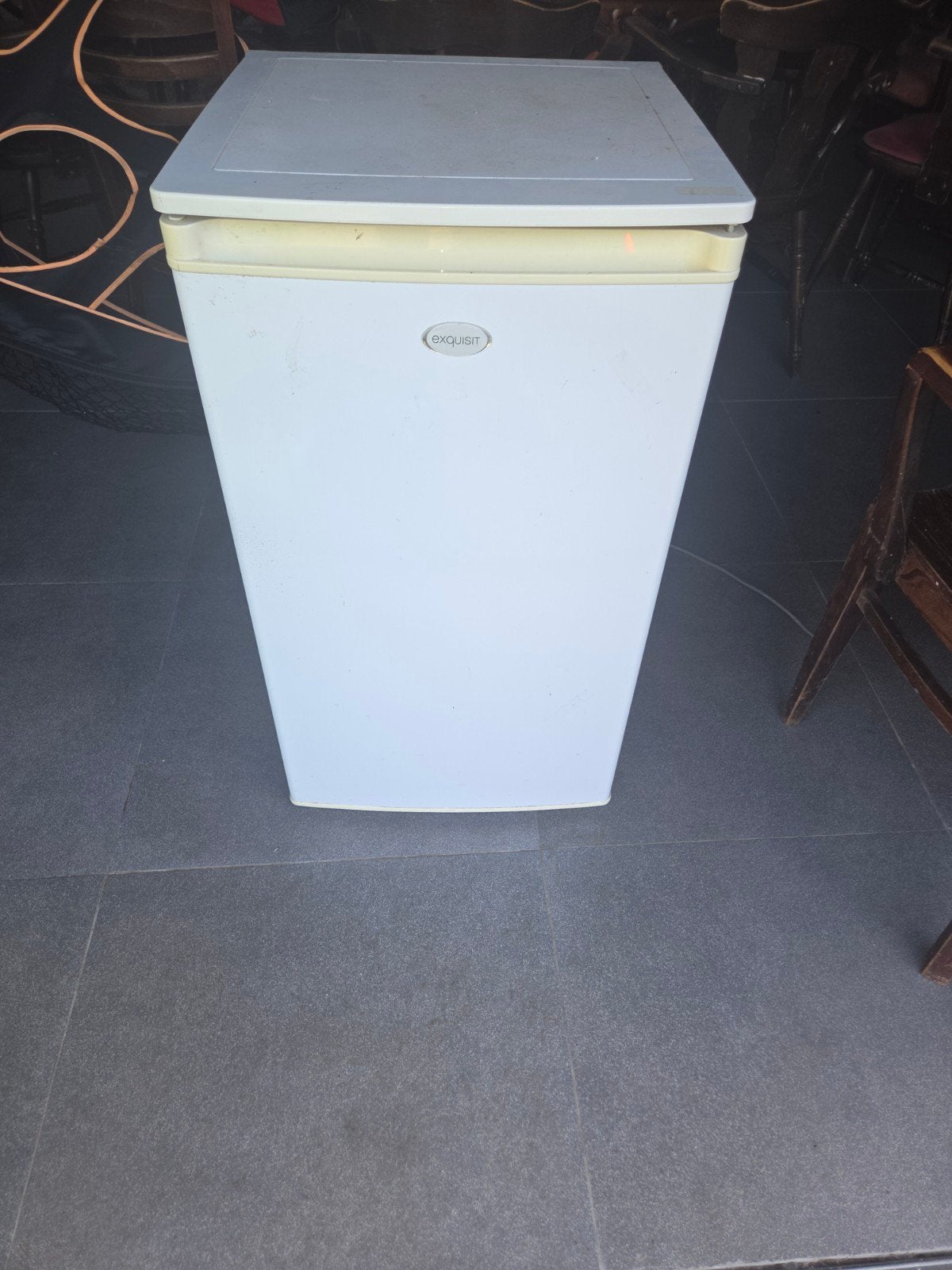 tafel model koelkast