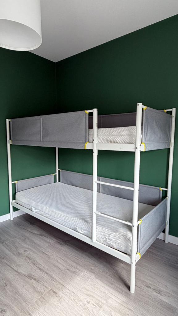 Stapelbed met lattenbodem en mattrassen, Huis en Inrichting, Slaapkamer | Stapelbedden en Hoogslapers, Ophalen, 90 cm, 160 tot 180 cm