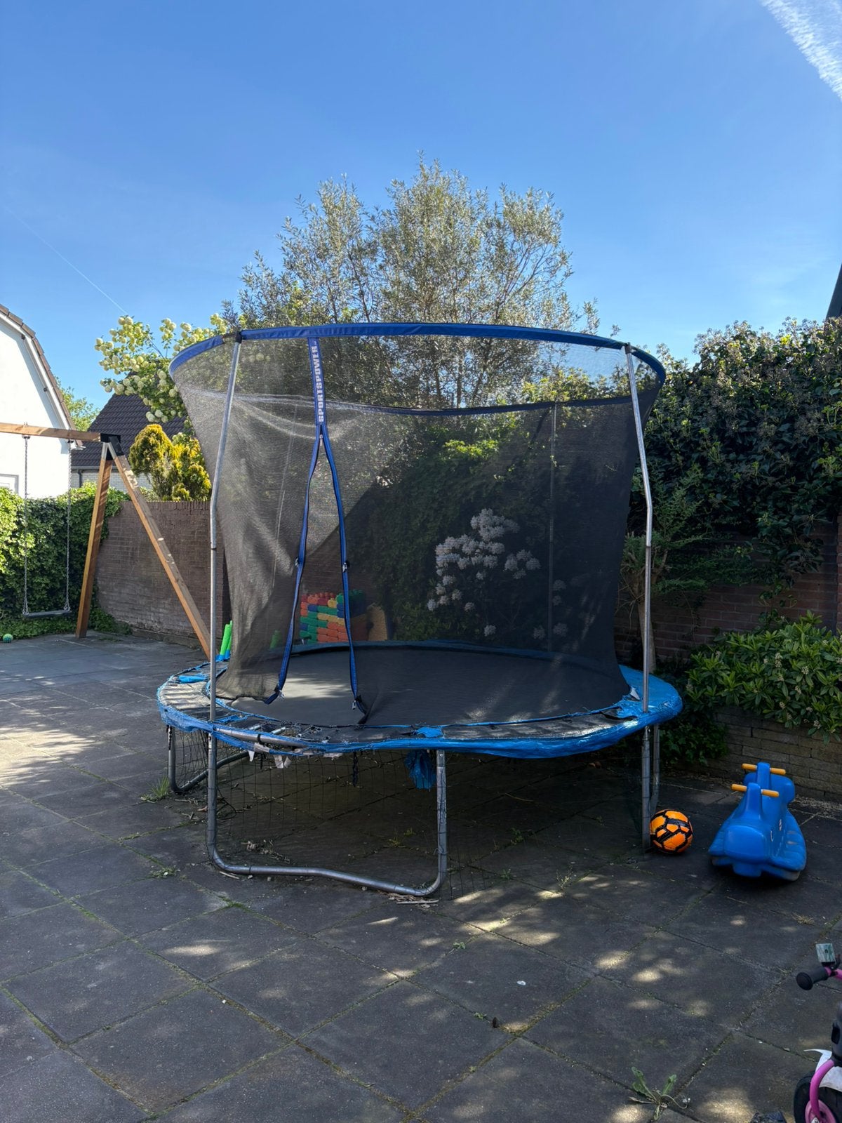 Grote trampoline, Ophalen, Gebruikt