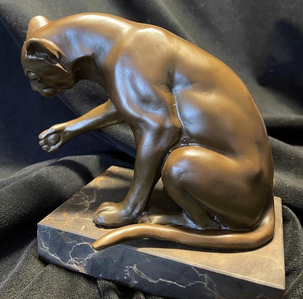 Zittende Poes op natuurstenen sokkel.Brons, Antiek en Kunst, Ophalen of Verzenden, Gemerkt, Brons, Beeld