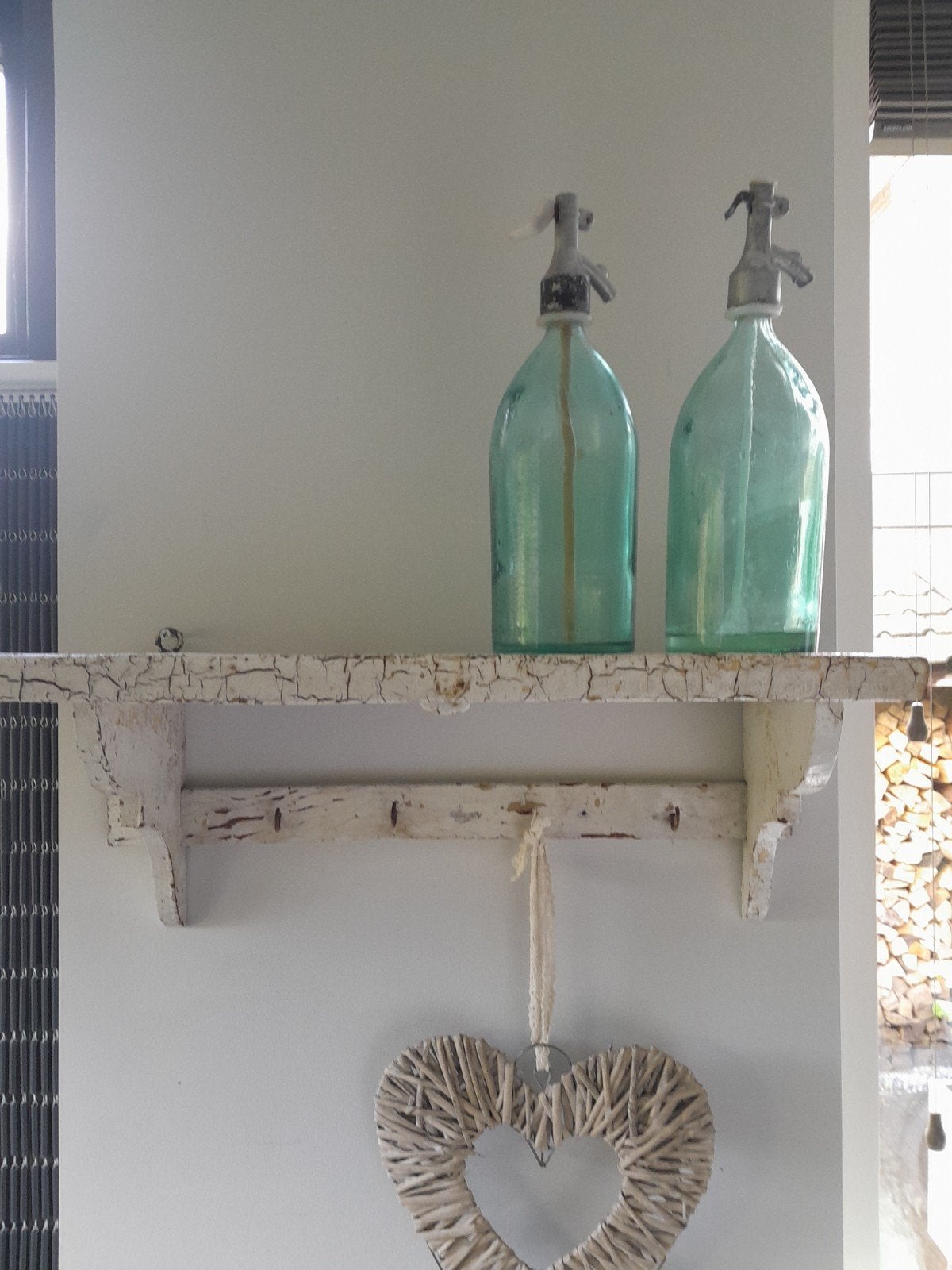 Vintage houten wandplank/rek met haken 64,5cmbreed 23 cmdiep, Ophalen of Verzenden