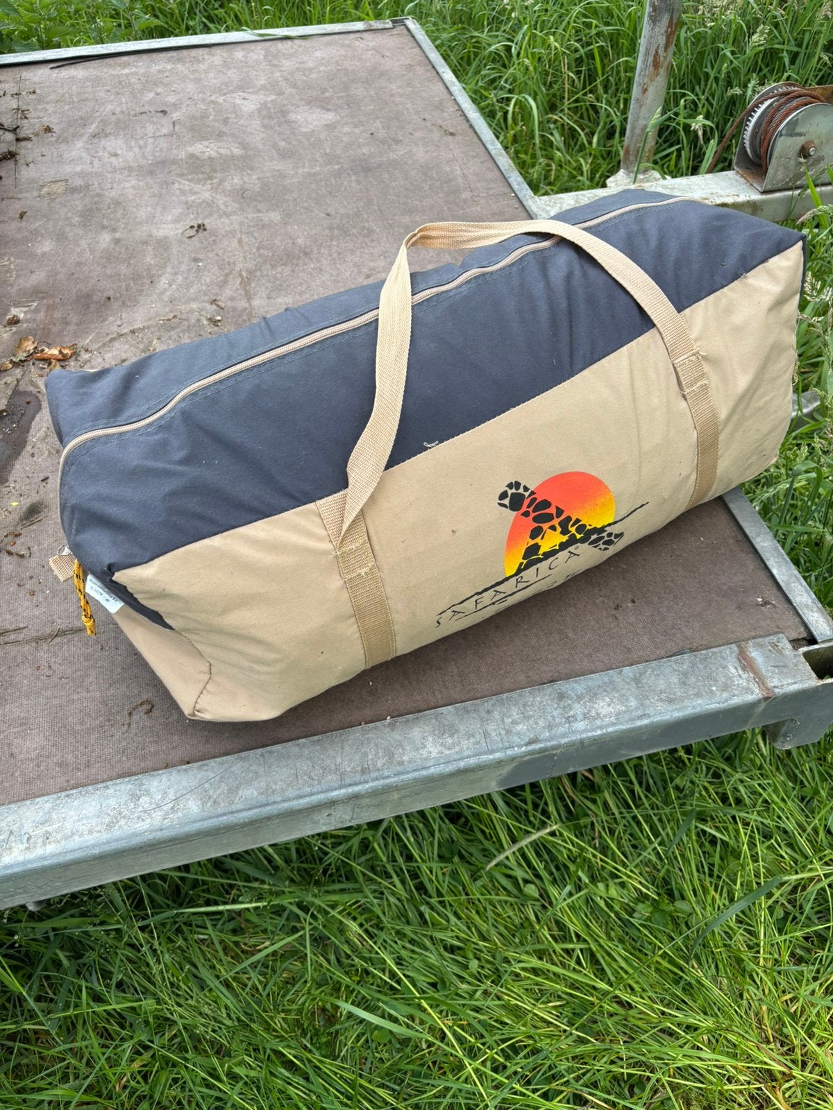 Te koop tent Safarica -Chicco 2 T C, Caravans en Kamperen, Tenten, Ophalen of Verzenden, Zo goed als nieuw