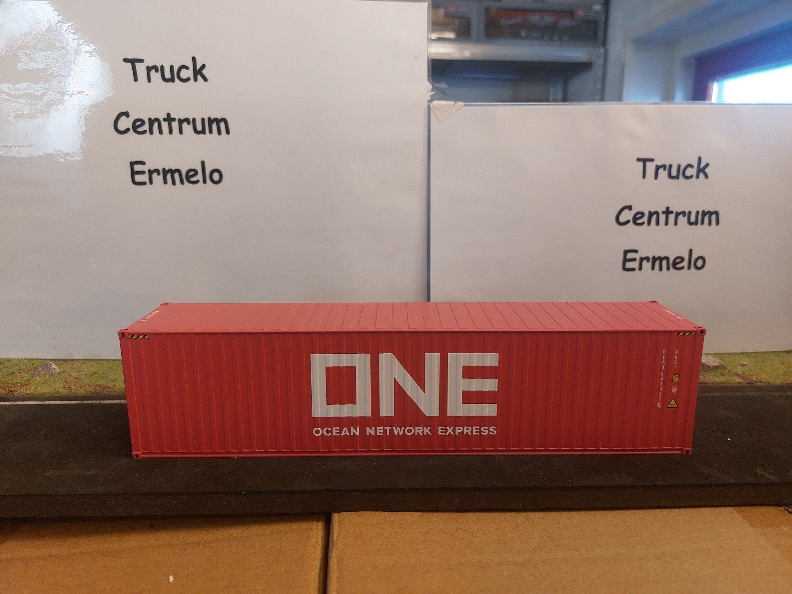 Premium Line; 40FT CONTAINER ONE
Verzending is voor rekening, Hobby en Vrije tijd, Ophalen of Verzenden, Nieuw, Bus of Vrachtwagen