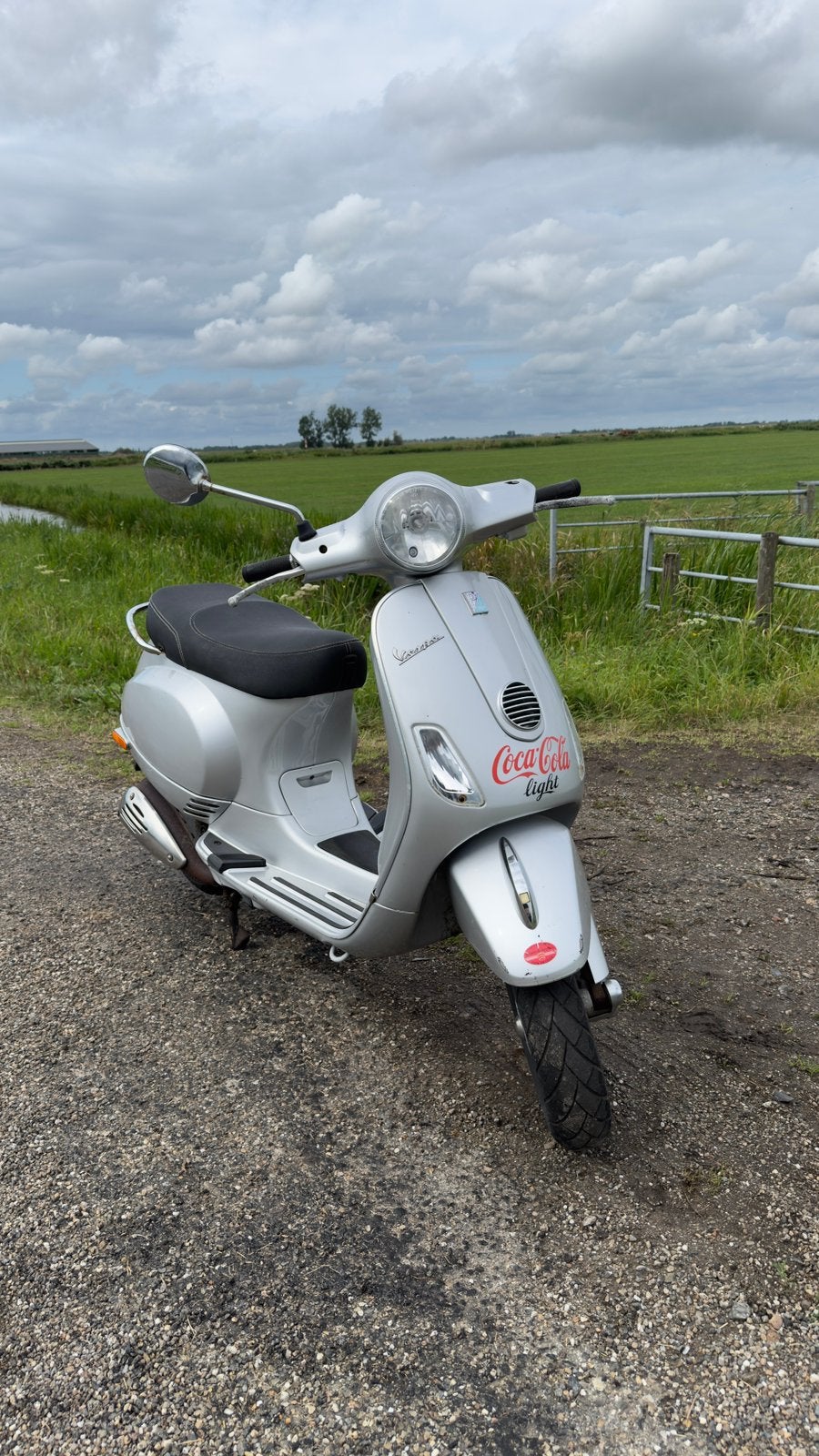 Vespa LX 50 4T 4V – 2010 – 6.000 km – Coca-Cola actie, Ophalen, Gebruikt, Benzine, Vespa