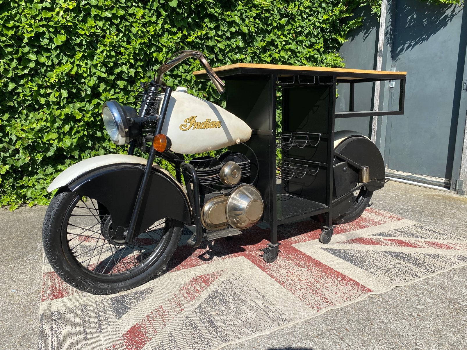 Unieke vintage Motor Fiets Bar in indian -stijl !!!!, Huis en Inrichting, Barren, Ophalen, Unieke Vintage moter Fiets Bar in indian - stijl