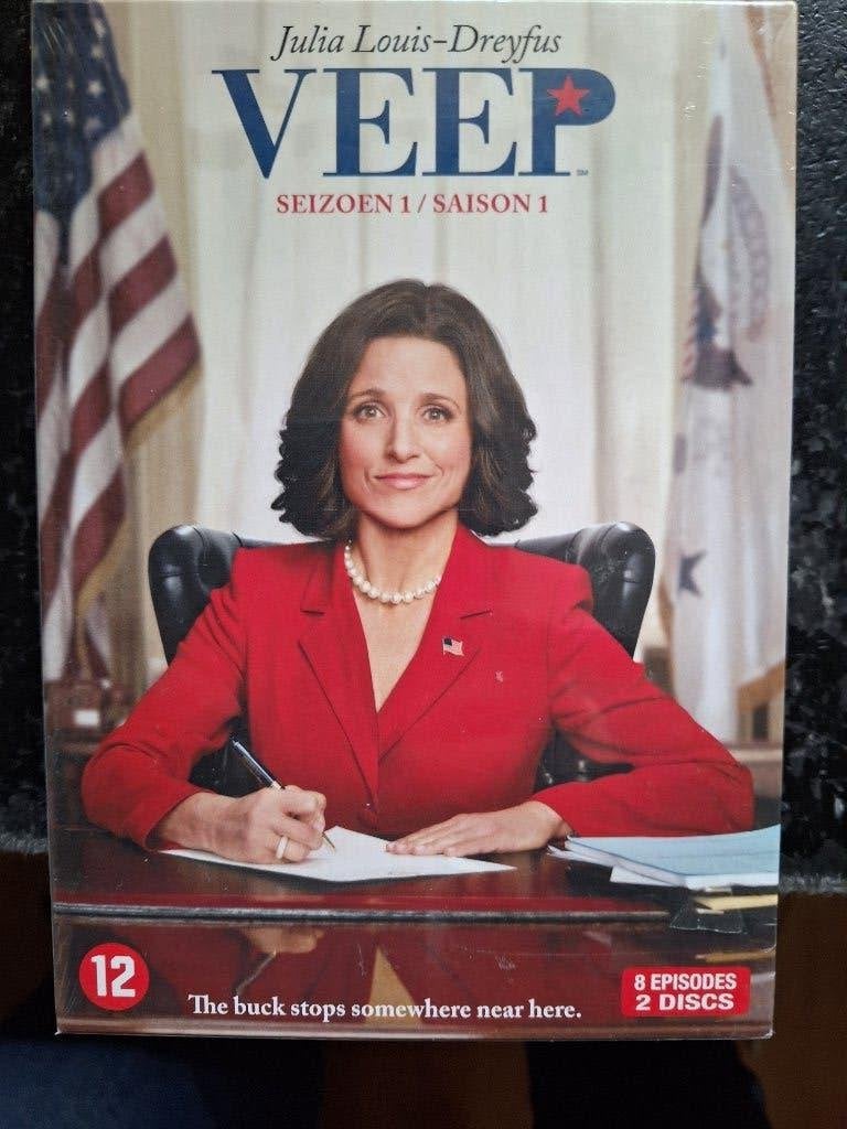 Veep 1 nieuw, Vanaf 9 jaar, Ophalen of Verzenden, Nieuw in verpakking, Drama