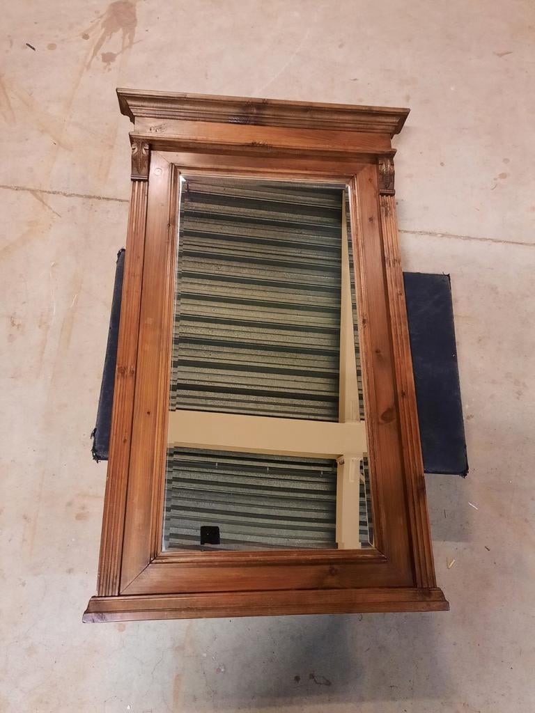 Klassieke spiegel met houtsnijwerk en facetgeslepen glas, Ophalen