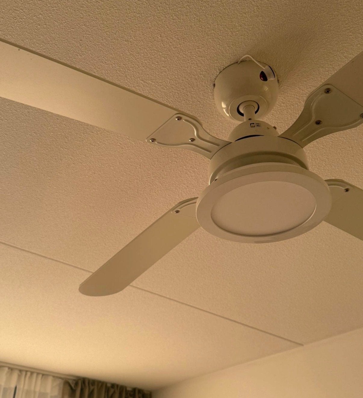Lamp/ Plafondventilator Zo goed als nieuw, Ophalen of Verzenden, Ventilator met afstandsbediening, Zo goed als nieuw, Plafondventilator