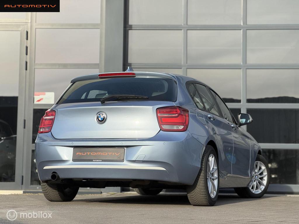 BMW 1-serie 114i Urban Line BI XENON / NAVI / CRUISE, Auto's, BMW, 1-Serie, Euro 5, Achterwielaandrijving, 4 cilinders