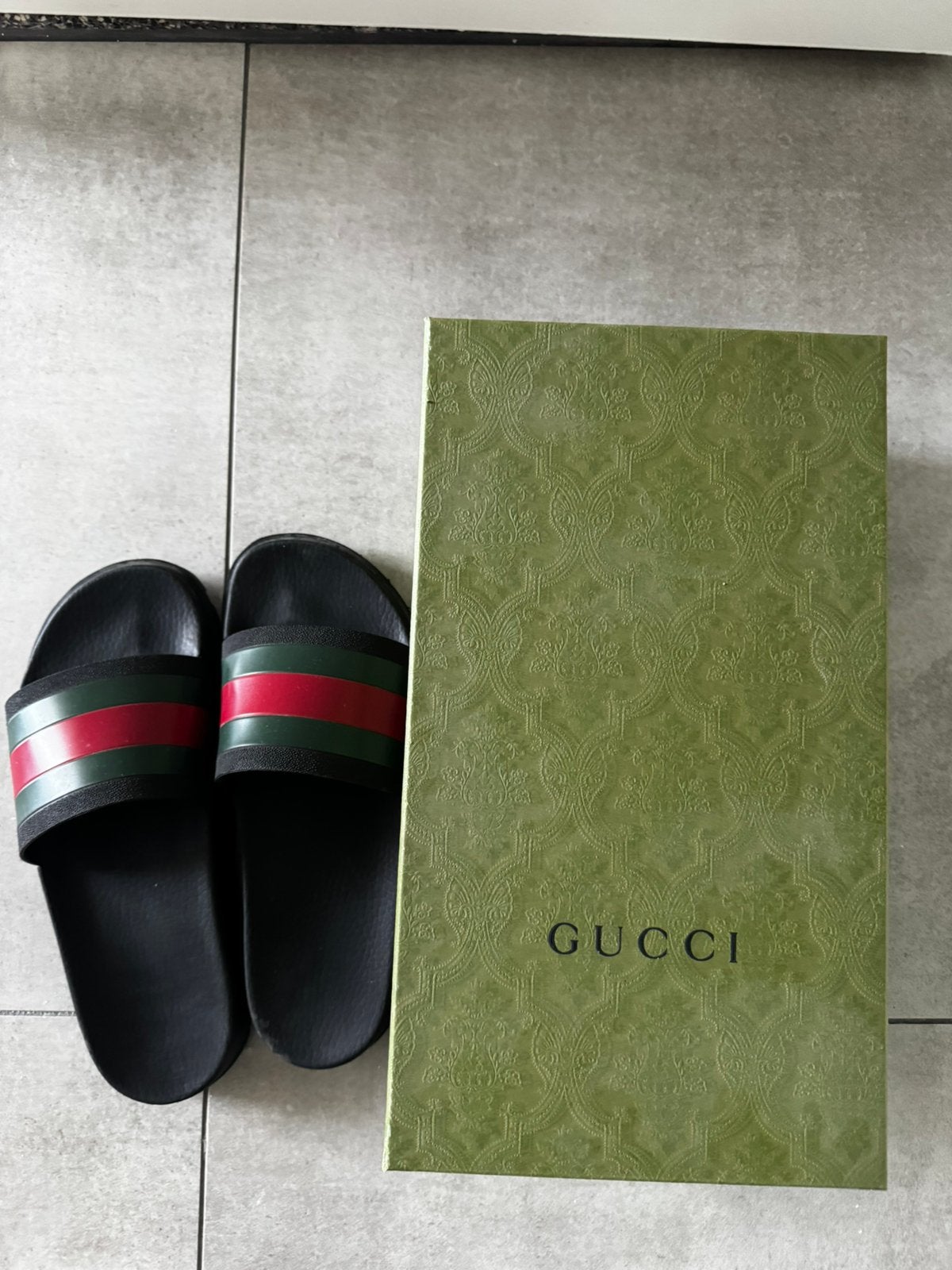 Gucci slippers | origineel met alle toebehoren, Slippers, Zwart, Ophalen of Verzenden, Zo goed als nieuw