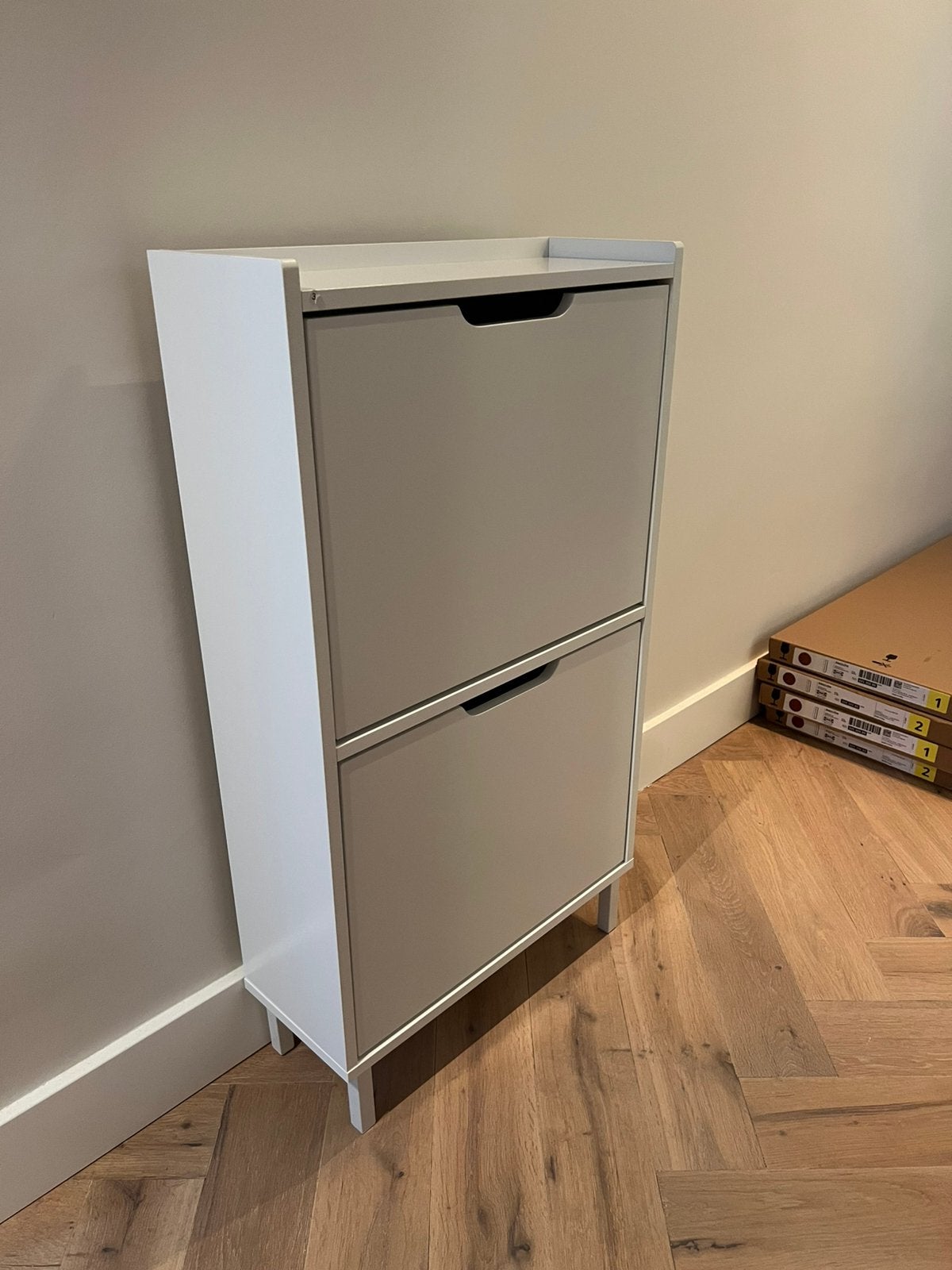Smalle schoenenkast 2 kleppen 4 paar schoenen, Huis en Inrichting, Ophalen, Nieuw