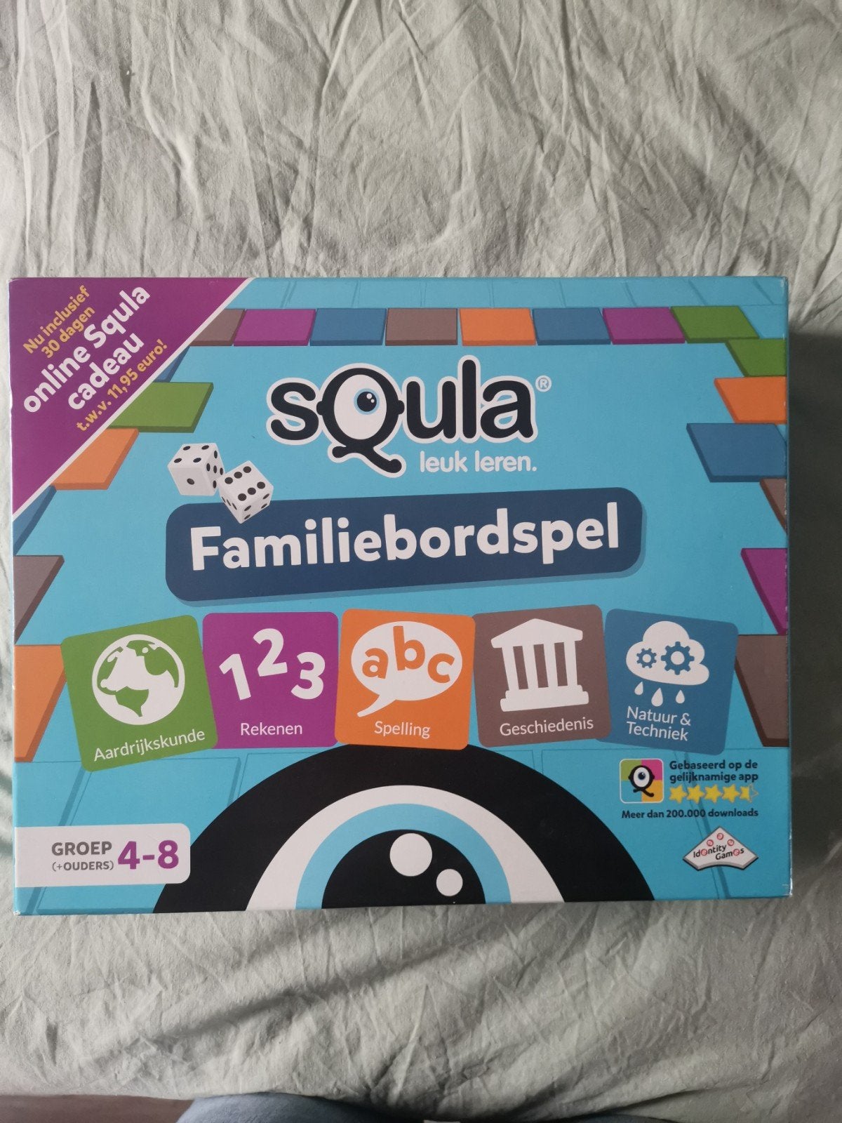 Squla Familiebordspel - Leuk Leren voor Groep 4-8, Drie of vier spelers, Ophalen of Verzenden, Zo goed als nieuw, Squla