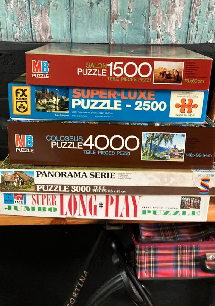 5  puzzels 4000 —3000-2500 stukjes, Ophalen, Meer dan 1500 stukjes, Gebruikt, Legpuzzel