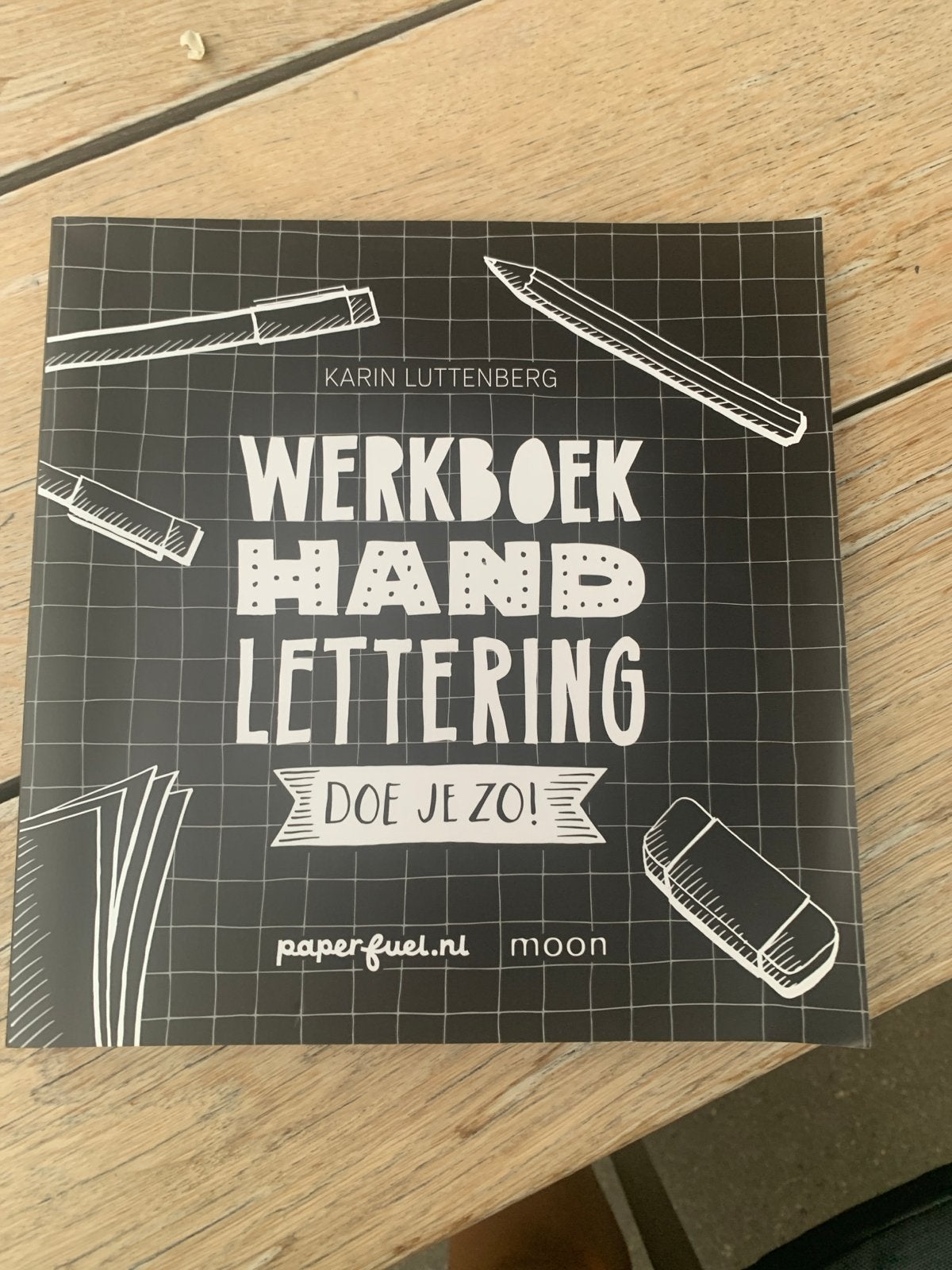 Werkboek Handlettering - Doe je zo! door Karin Luttenberg, Ophalen of Verzenden, Gebruikt, Boek of Gids