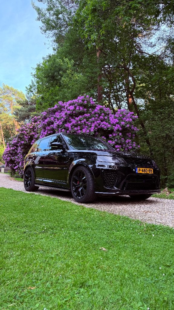 Range Rover Sport 5.0 V8 SVR 575pk | Carbon | Dealer Onderh., Auto's, Land Rover, Automaat, 3000 kg, Zwart, Leder