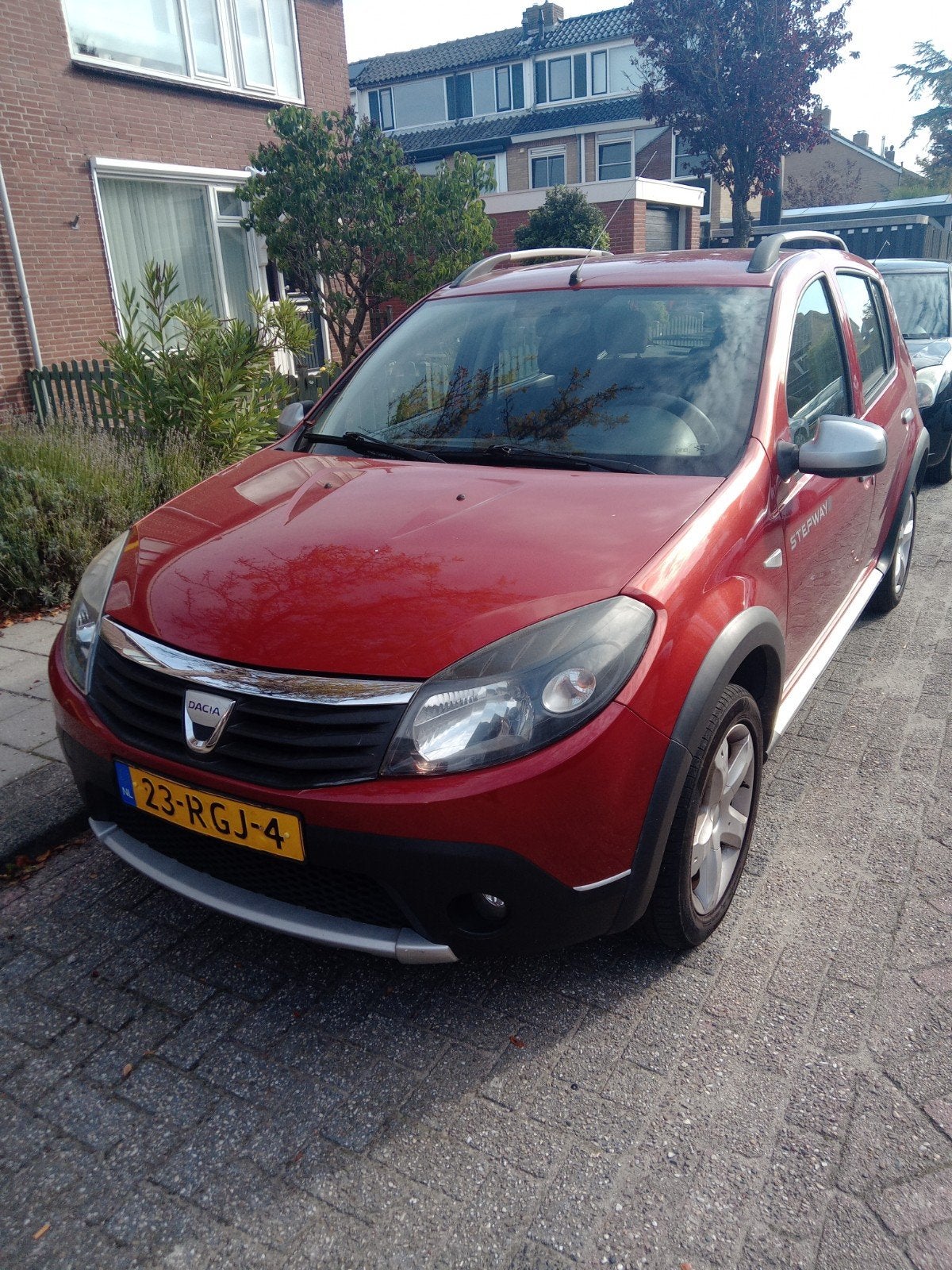 Foto 2 van 2011 Dacia Sandero 1.6 Stepway . Inruil gitaar mogenlijk