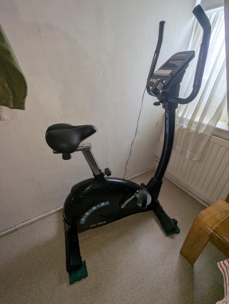Fit Bike Hometrainer - Ideaal voor thuisworkouts, Gebruikt, Ophalen of Verzenden, Metaal, Benen