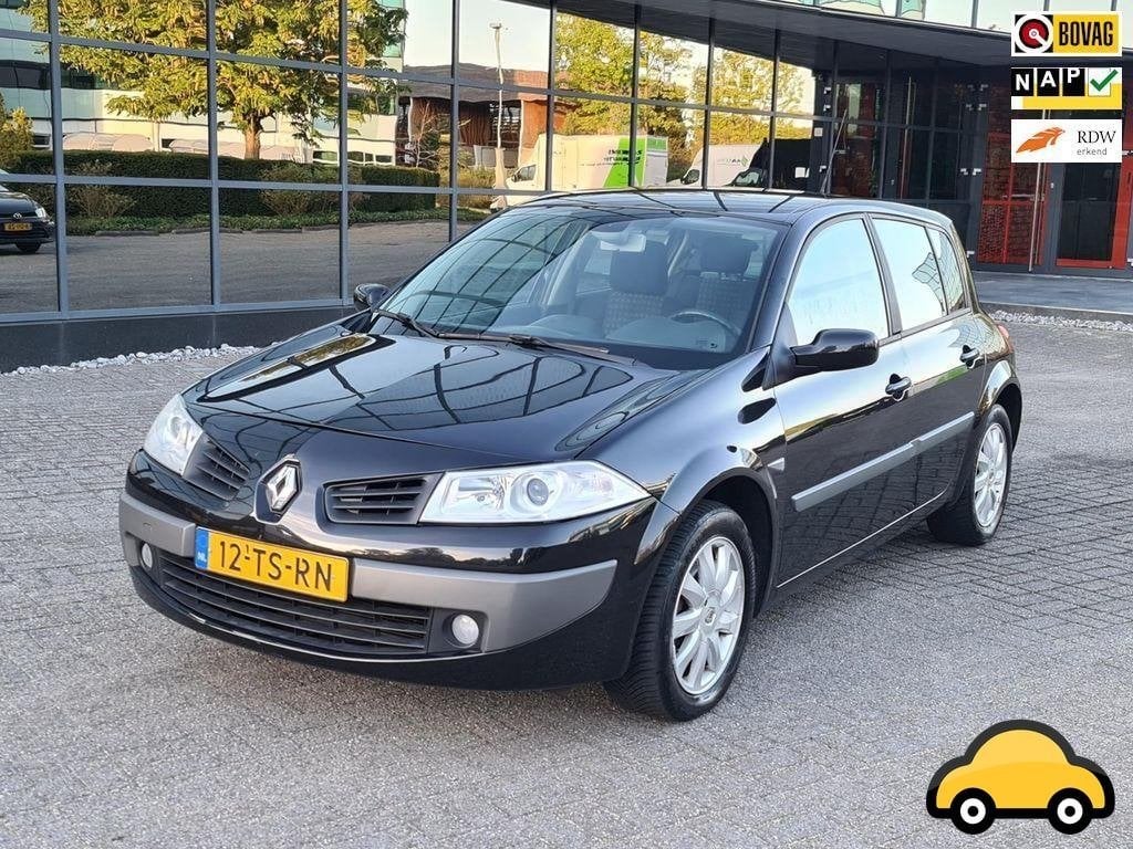 Renault Mégane 1.6 16V 2007 Zwart + Carme Pro, Auto's, Voorwielaandrijving, Stof, 625 kg, 4 cilinders