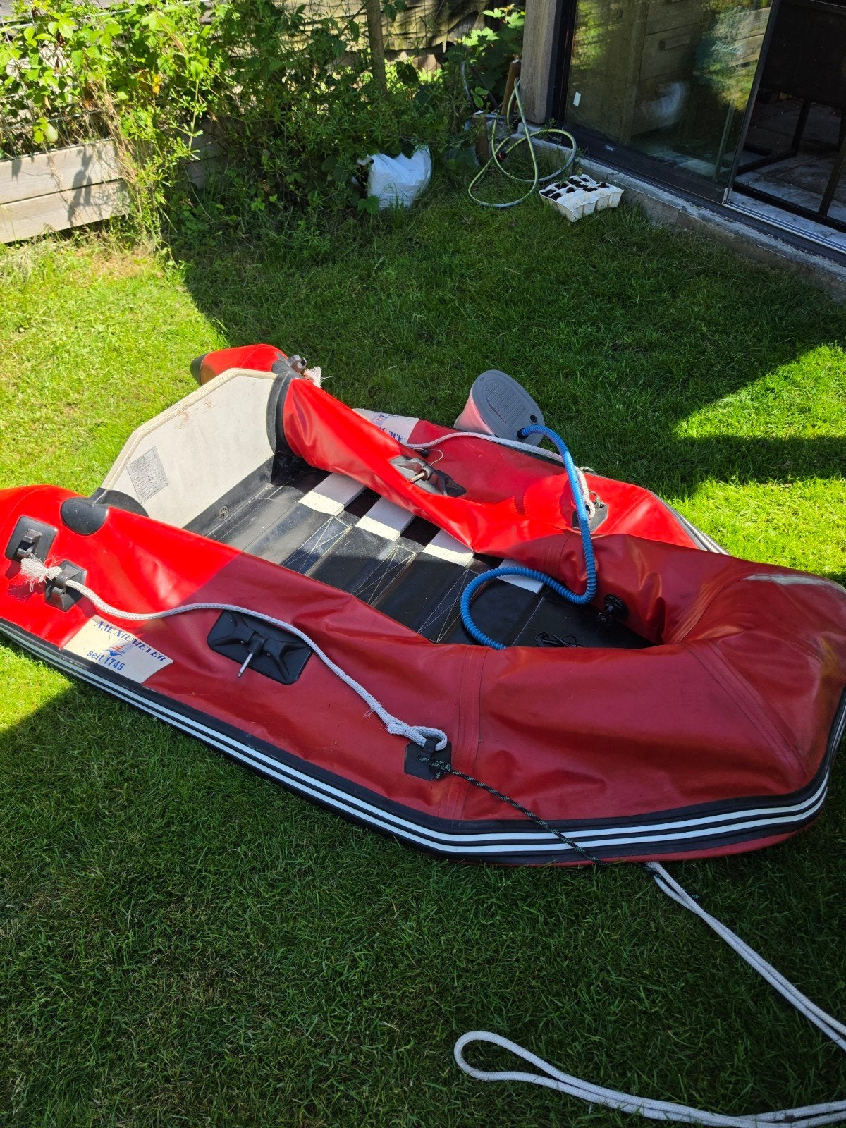 Opknapper opblaasboot met Mariner 2 PK buitenboordmotor, Gebruikt, 5 tot 10 pk, Ophalen of Verzenden, Buitenboordmotor