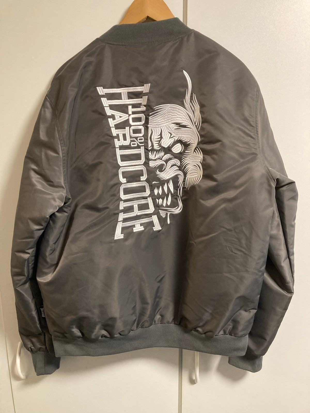 Hardcore Bomberjas - Maat L - Grijs -, Kleding | Heren, Ophalen of Verzenden, Nieuw, Maat 52/54 (L), Grijs
