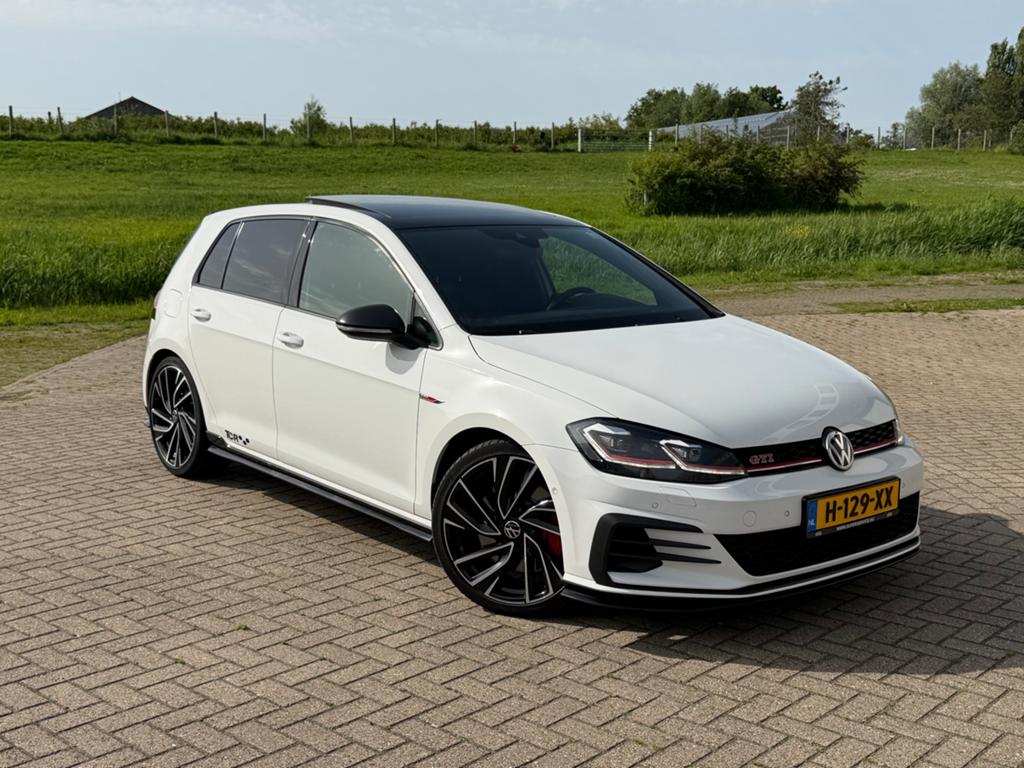Volkswagen Golf 2.0 GTI TCR – Stage 1 | 400 pk | Full option, Auto's, 1330 kg, 4 cilinders, 1984 cc, Alcantara