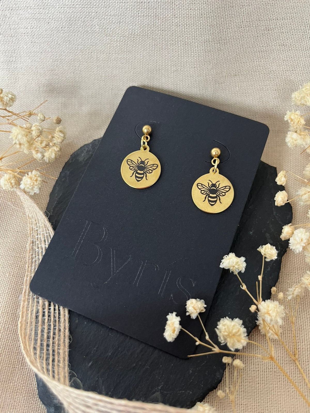 Oorbellen met Bijenbedeltje, Sieraden, Tassen en Uiterlijk, Ophalen of Verzenden, Nieuw, Goud, Overige materialen