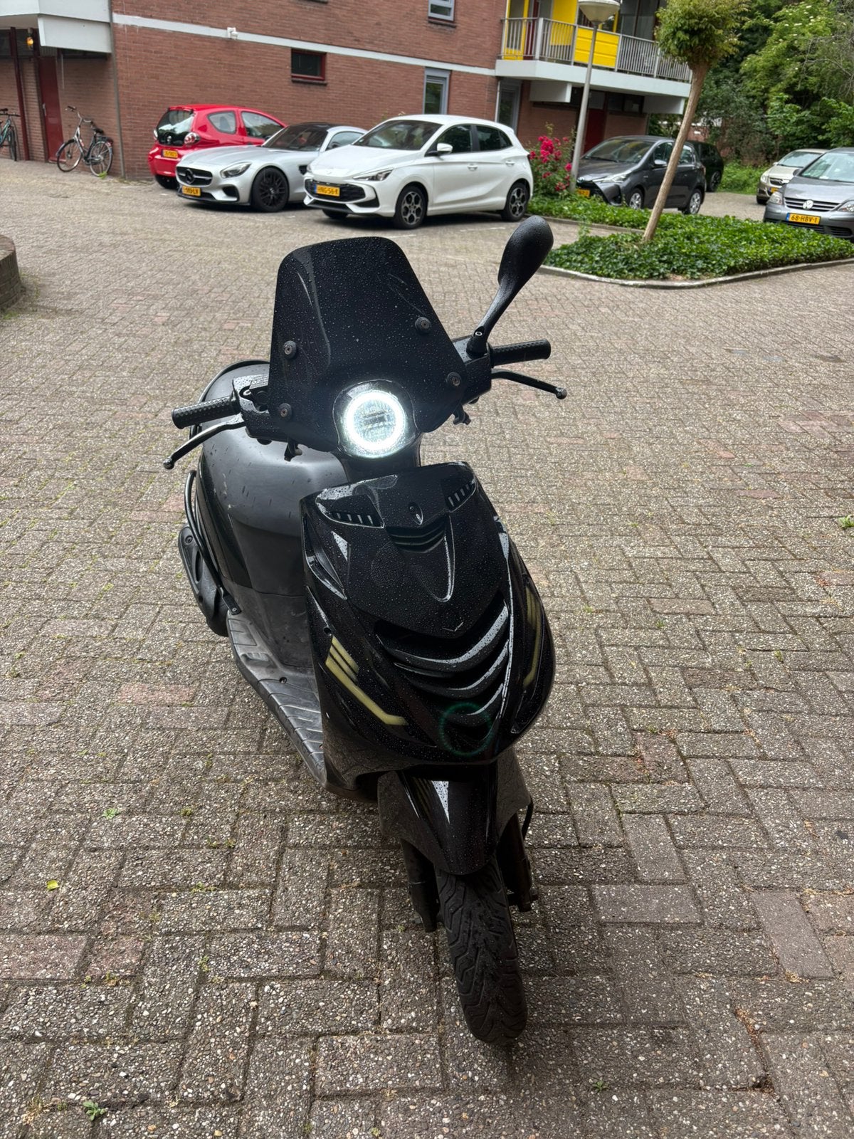 Zip 80cc, Ophalen, Zo goed als nieuw, Benzine, Zip