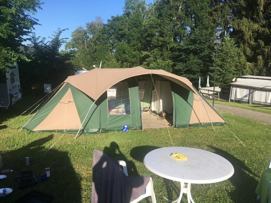 Falco Steenarend 6 persoons familietent + kuipzeil, Caravans en Kamperen, Ophalen of Verzenden, Gebruikt, Tot en met 6