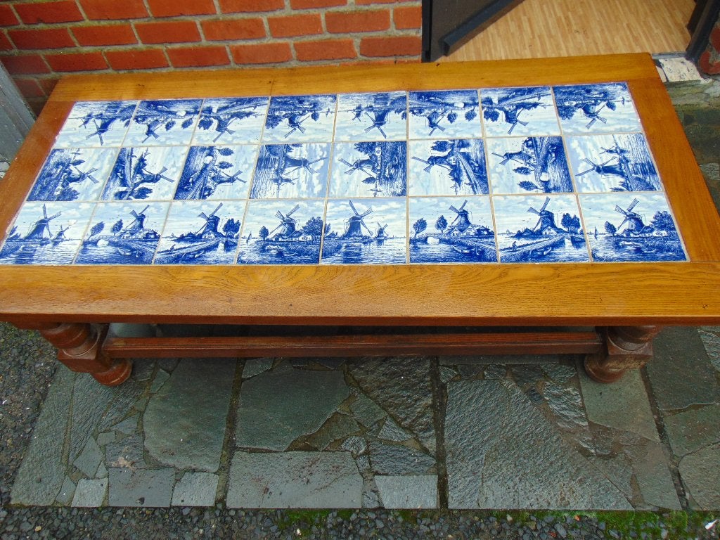 Tafel met in het blad belegd met blauw Delftse tegeltjes, Huis en Inrichting, Ophalen, 50 – 75, Gebruikt, 100 tot 150 cm