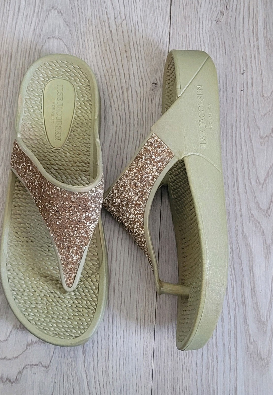 Ilse Jacobsen teensandalen met glitter, maat 39, Slippers, Beige, Ophalen of Verzenden, Ilse Jacobsen