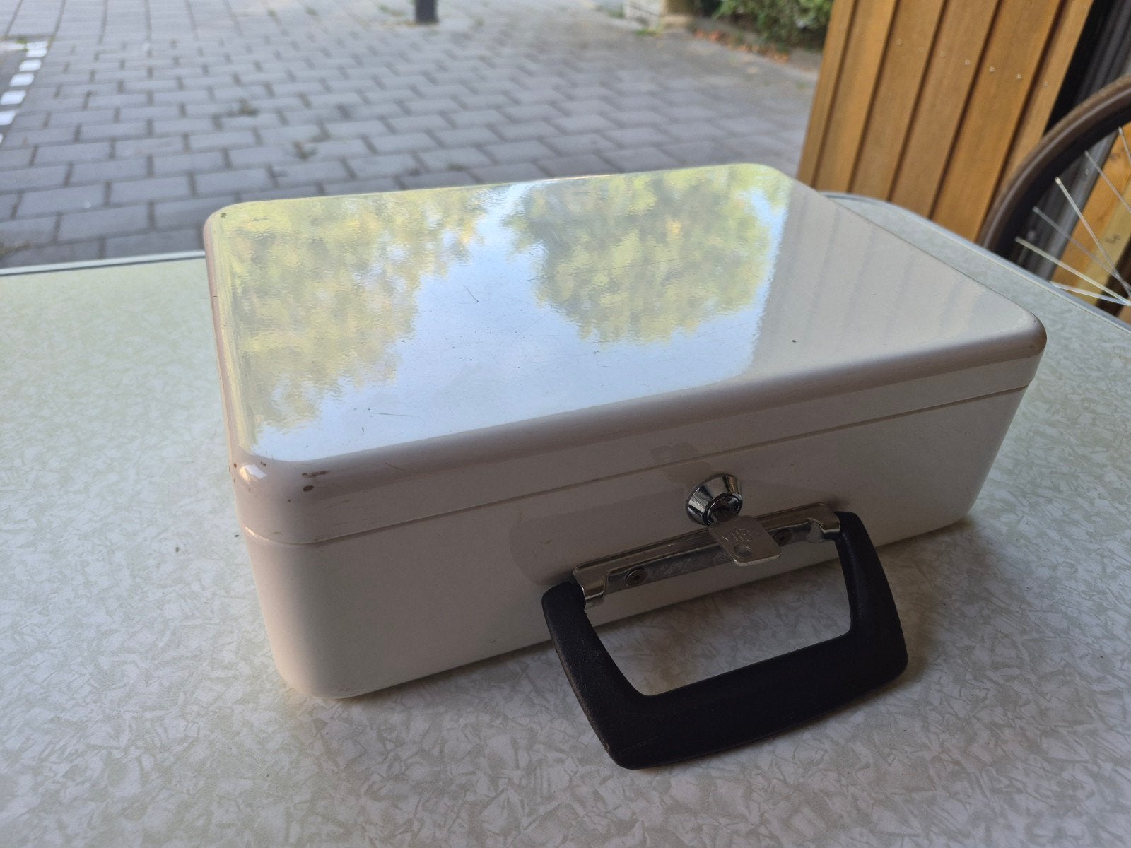 Geldkistje voor munten en biljetten, Ophalen of Verzenden, 50 tot 100 cm, Minder dan 50 cm