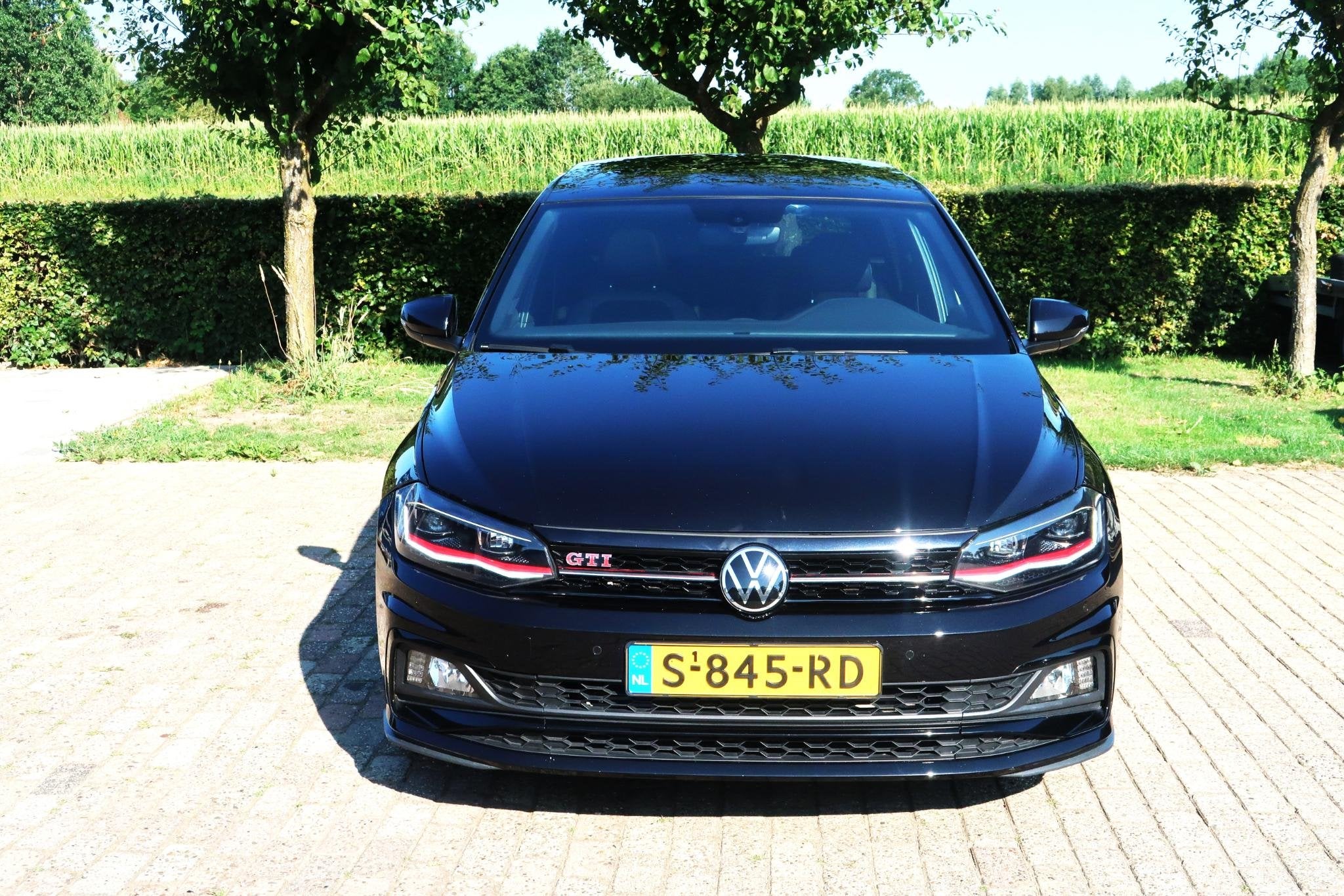 Volkswagen Polo 2.0 TSI GTI MEENEEMPRIJS CAMERA CRUISE CARPL, Auto's, Stof, Gebruikt, 4 cilinders, Zwart