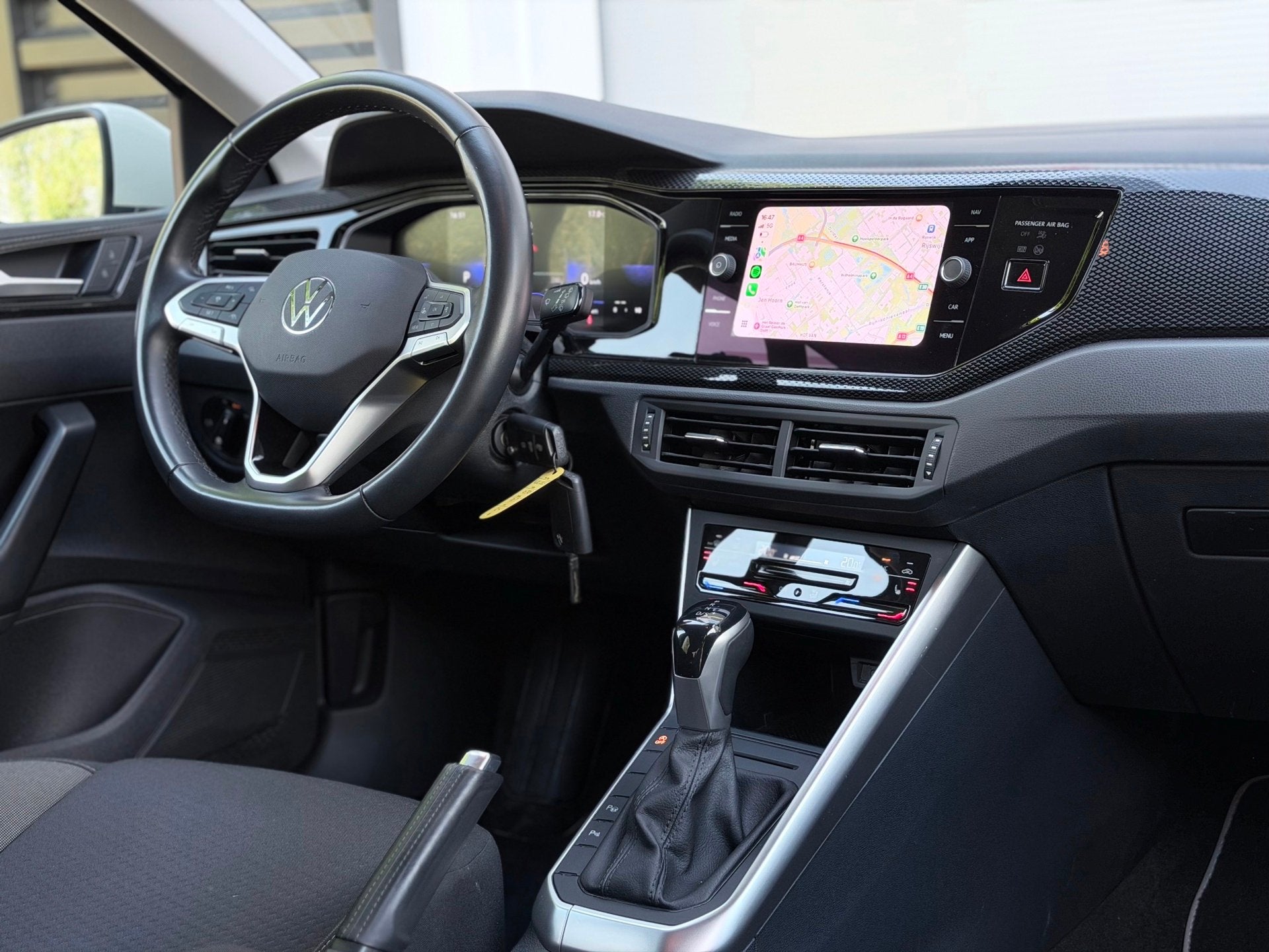 Foto 14 van Volkswagen Polo 1.0 TSI Life Camera/AppleCar/Blindspot