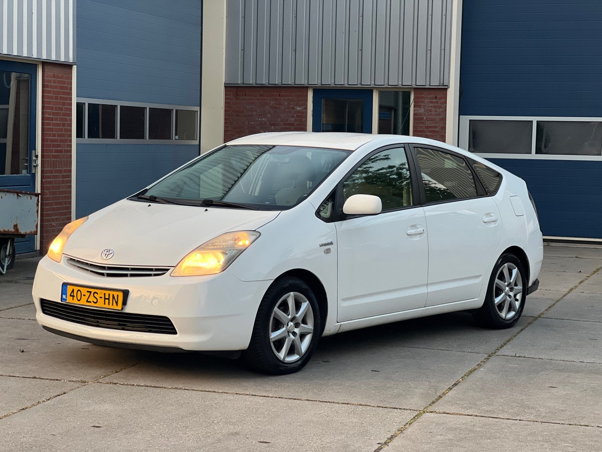 Toyota Prius 1.5 VVT-i Comfort Nieuwe APK, Auto's, Toyota, Gebruikt, 4 cilinders, Origineel Nederlands, Bedrijf