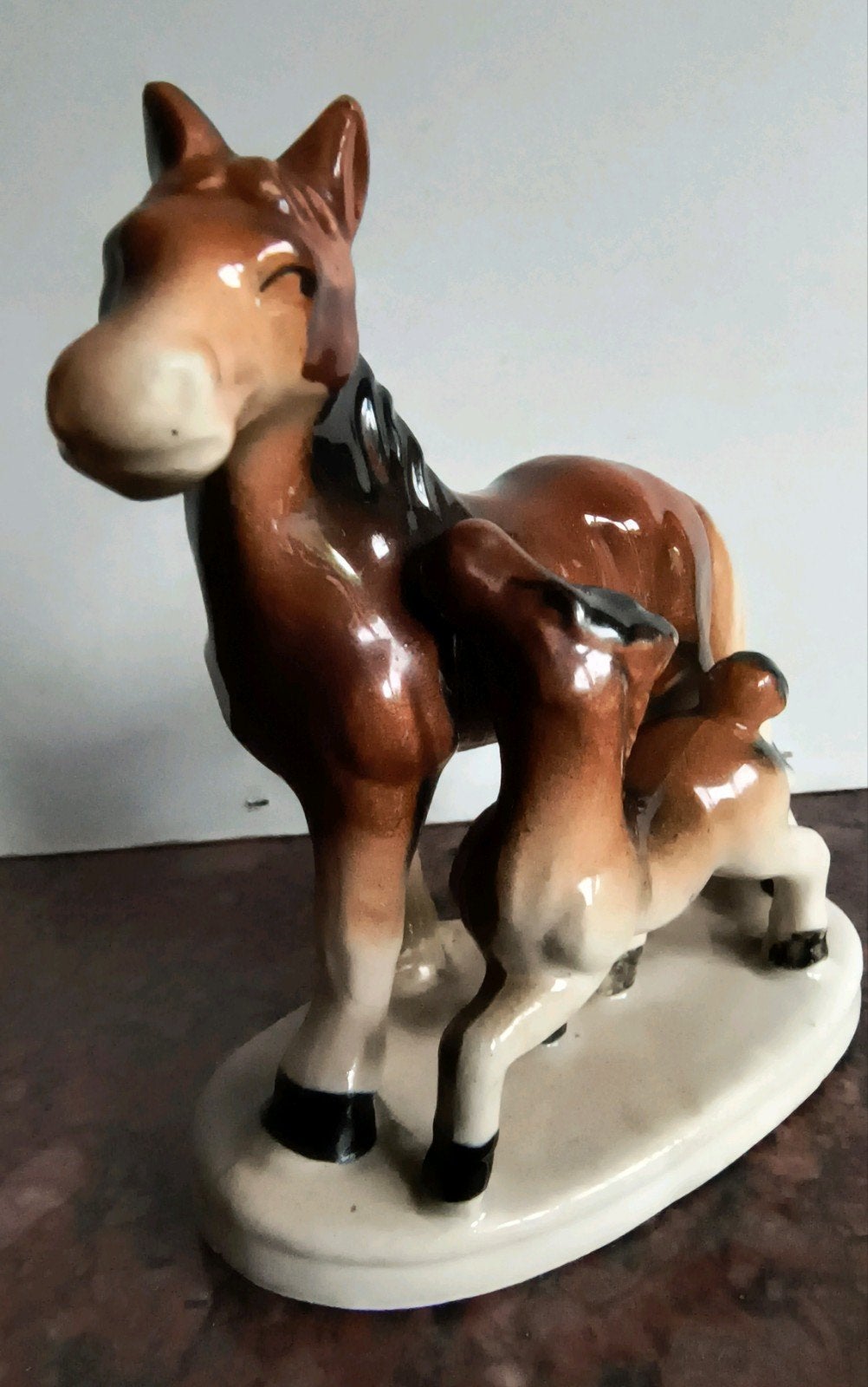 Vintage Keramiek Beeldje: Merrie met Veulen, Ophalen of Verzenden, Zo goed als nieuw, Paard, Beeldje of Figuurtje