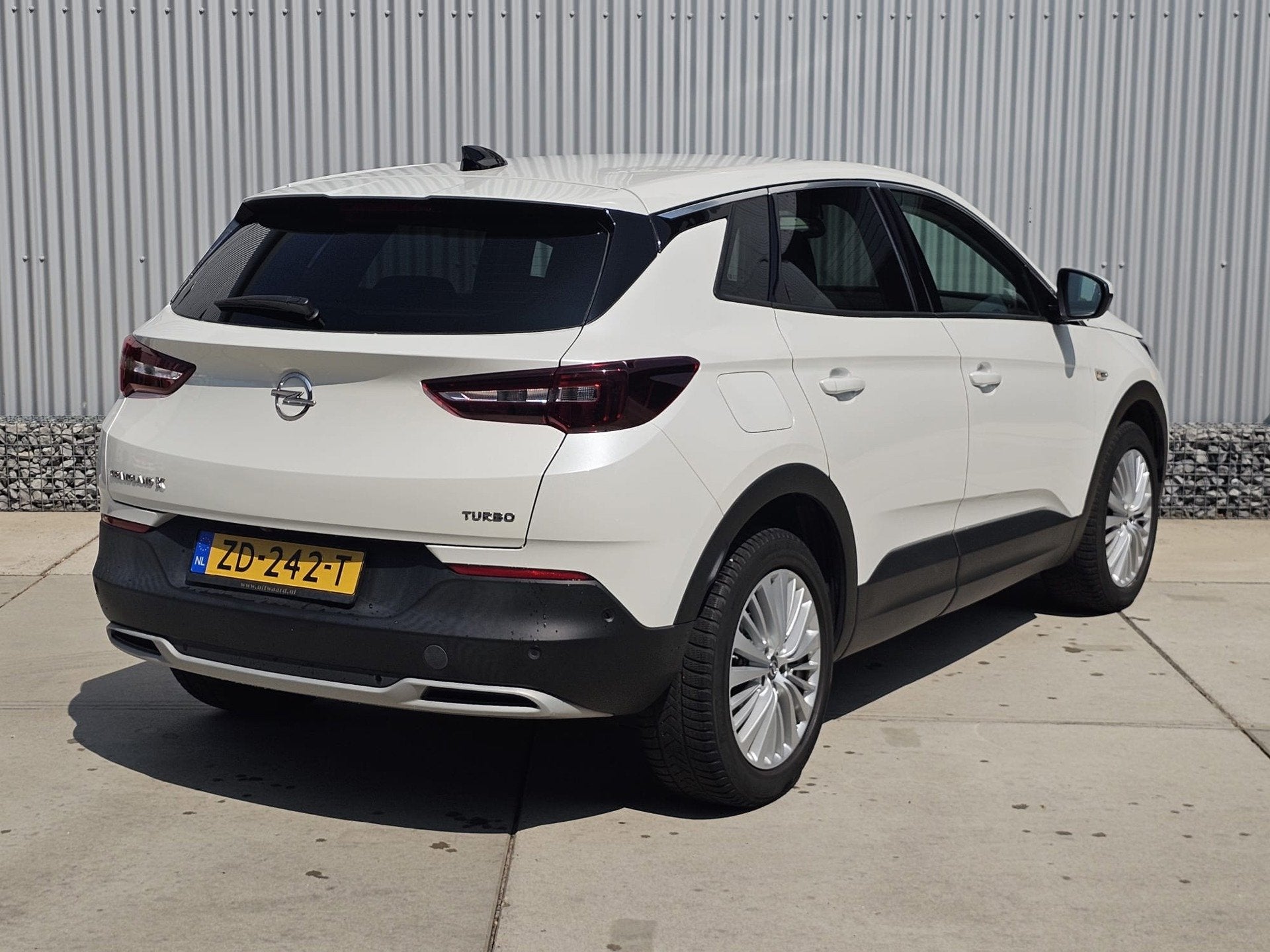 Opel Grandland X 1.2 Turbo Business Executive automaat, Navi, Gebruikt, Euro 6, 1199 cc, Leder en Stof