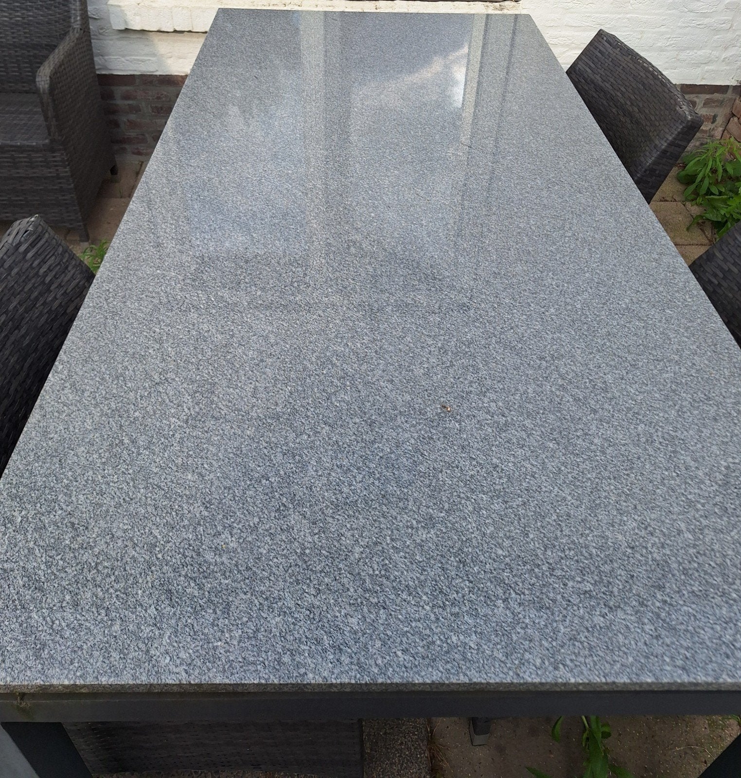 Grote tuintafel met granieten blad, Ophalen, Gebruikt, Rechthoekig, Overige materialen