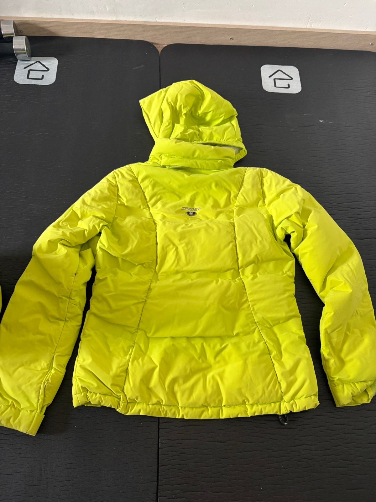 Spyder ski-jas, geel, maat 8 (M), Ophalen of Verzenden, Zo goed als nieuw, Maat 38/40 (M), Jack