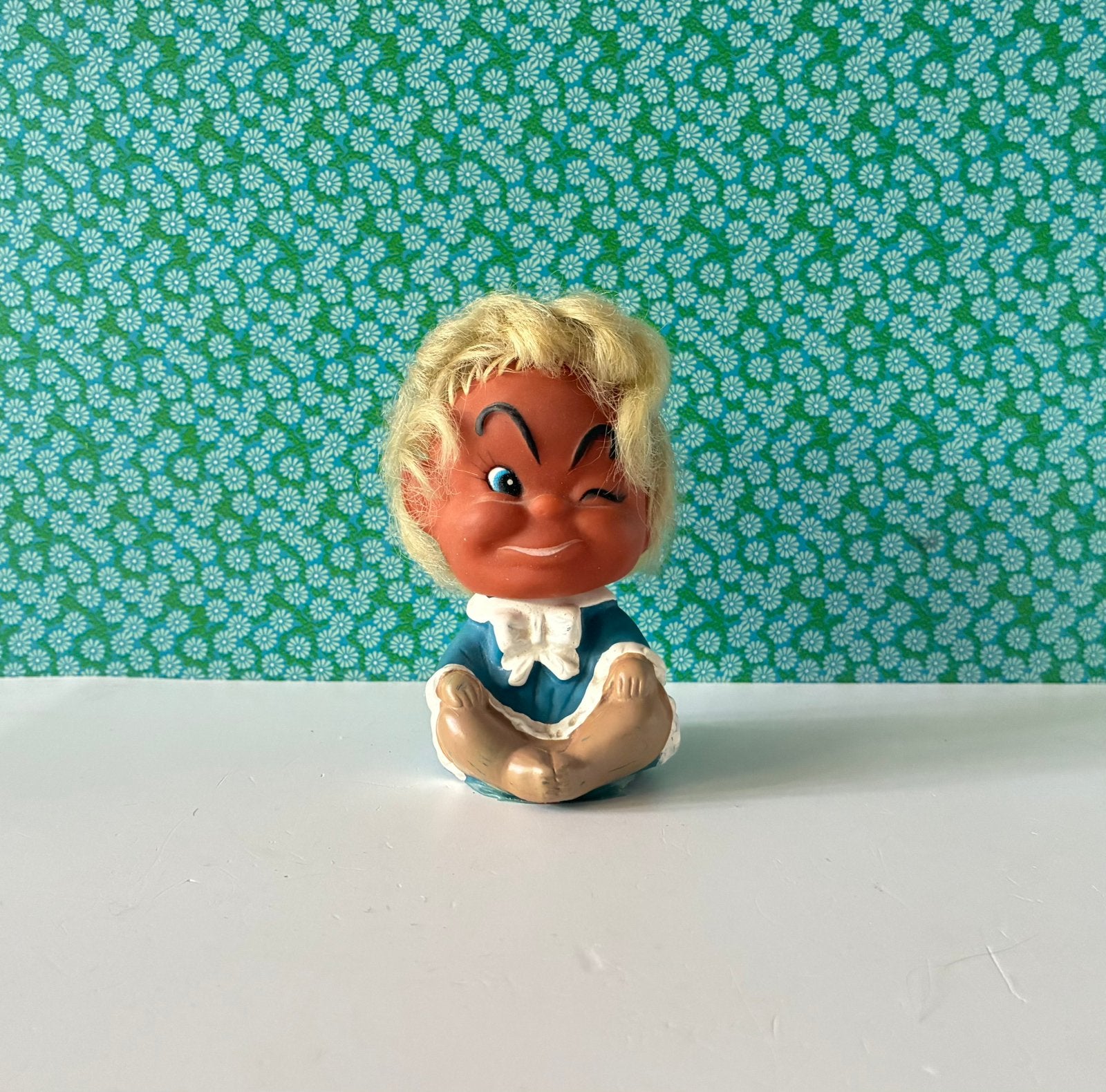 Vintage 70’s piep popje, Gebruikt, Ophalen of Verzenden, Nvt, Pop