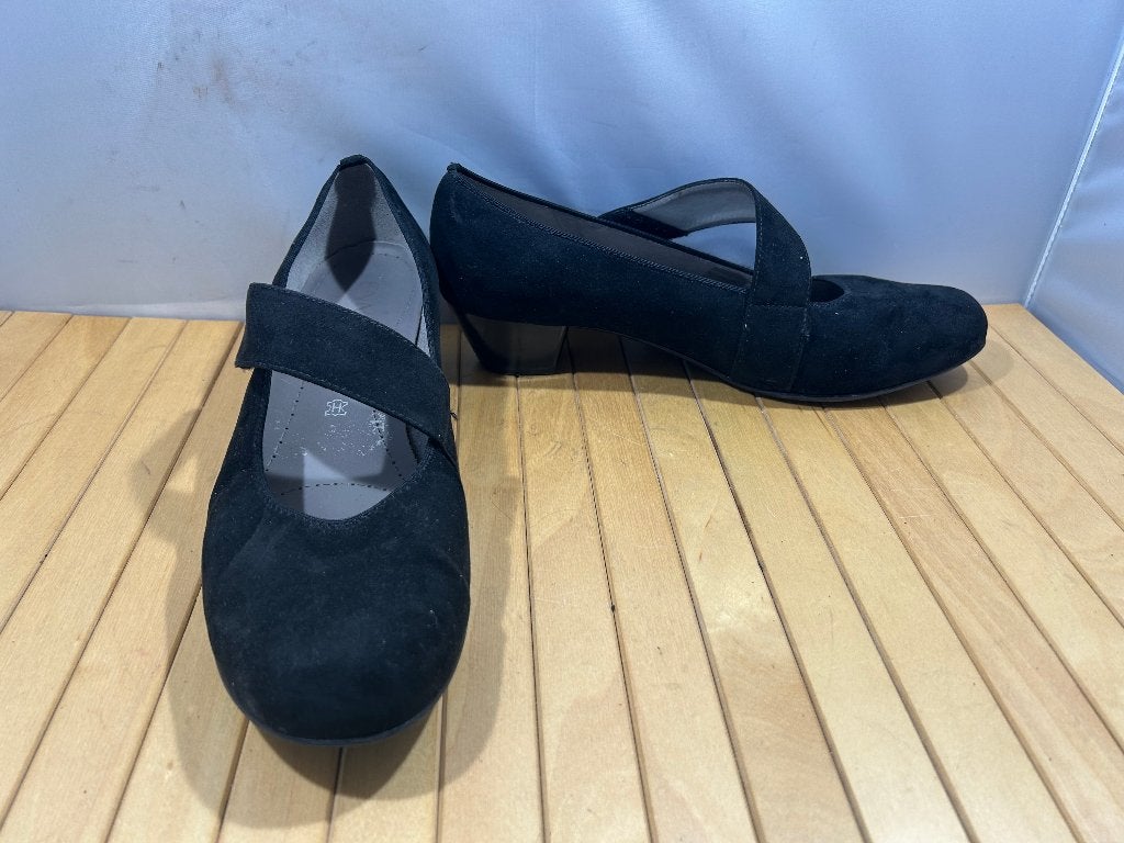 Jenny, maat 41h (wijd) eenvoudige zwart suède schoenen, Schoenen met lage hakken, Verzenden, Zwart, Zo goed als nieuw