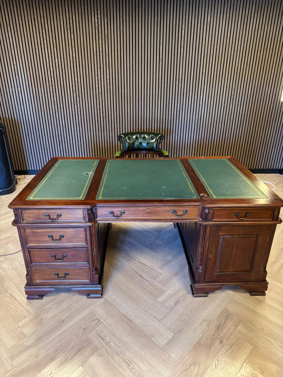 Chesterfield Bureau met Captain's Chair Bureaustoel Bruin, Ophalen, Gebruikt, Bruin, Overige merken