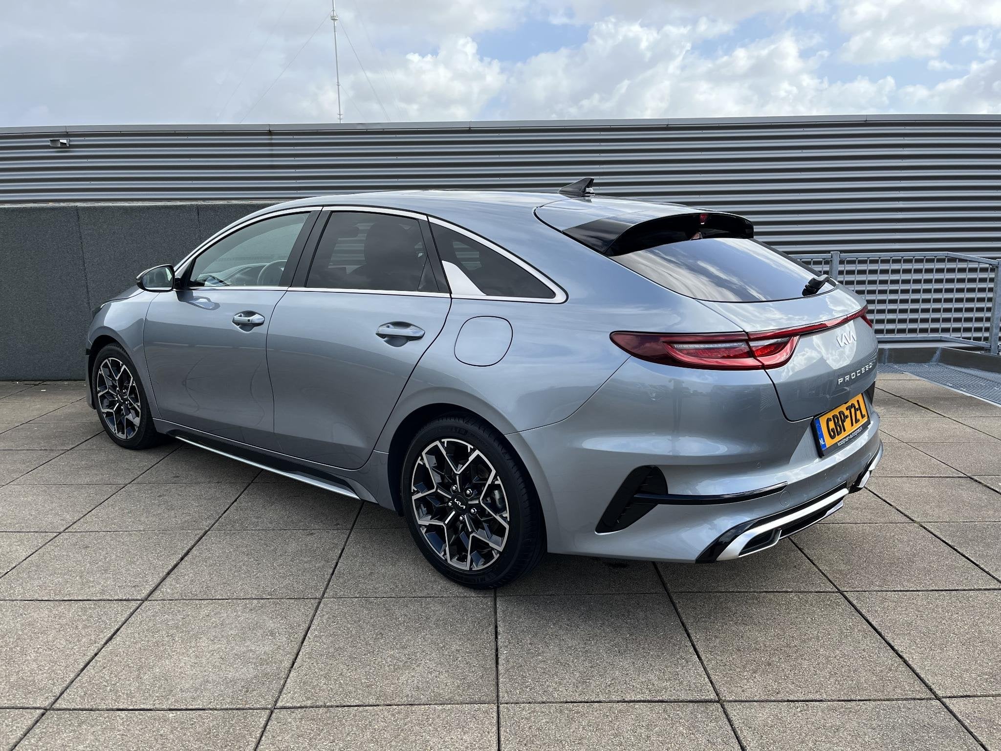 Kia ProCeed 1.5 T-GDi GT-Line Automaat NETTO DEAL! LEDER/ALC, Auto's, Automatische klimaatregeling, 1325 kg, Gebruikt, Euro 6