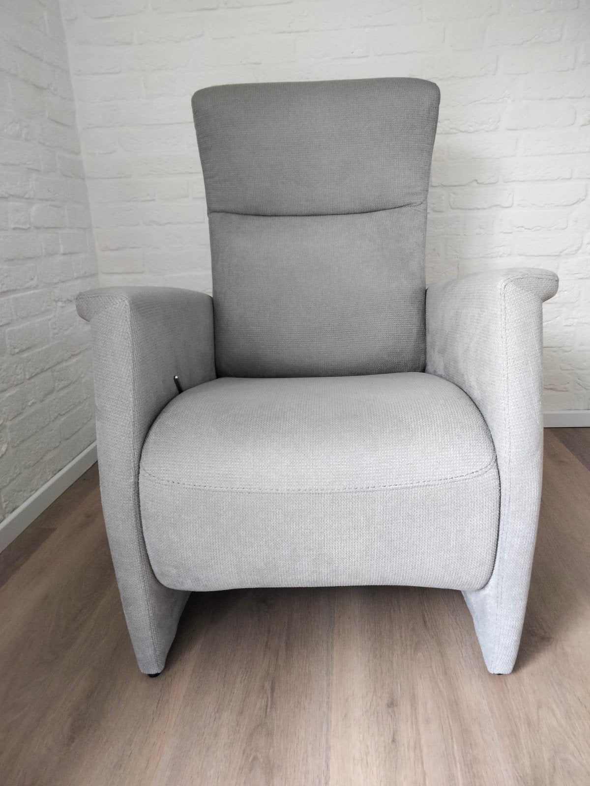 Relax fauteuil Varese Small handmatig, Ophalen, Minder dan 75 cm, Zo goed als nieuw, Stof