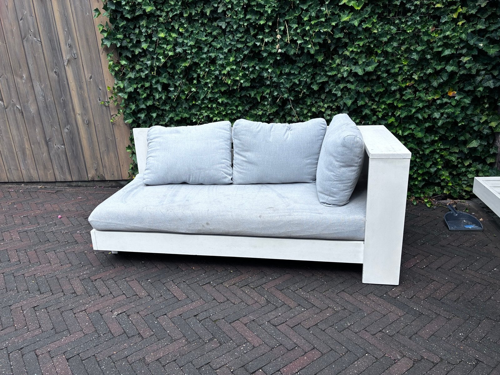 Comfortabele loungebank voor buiten, Ophalen, Gebruikt, Hout