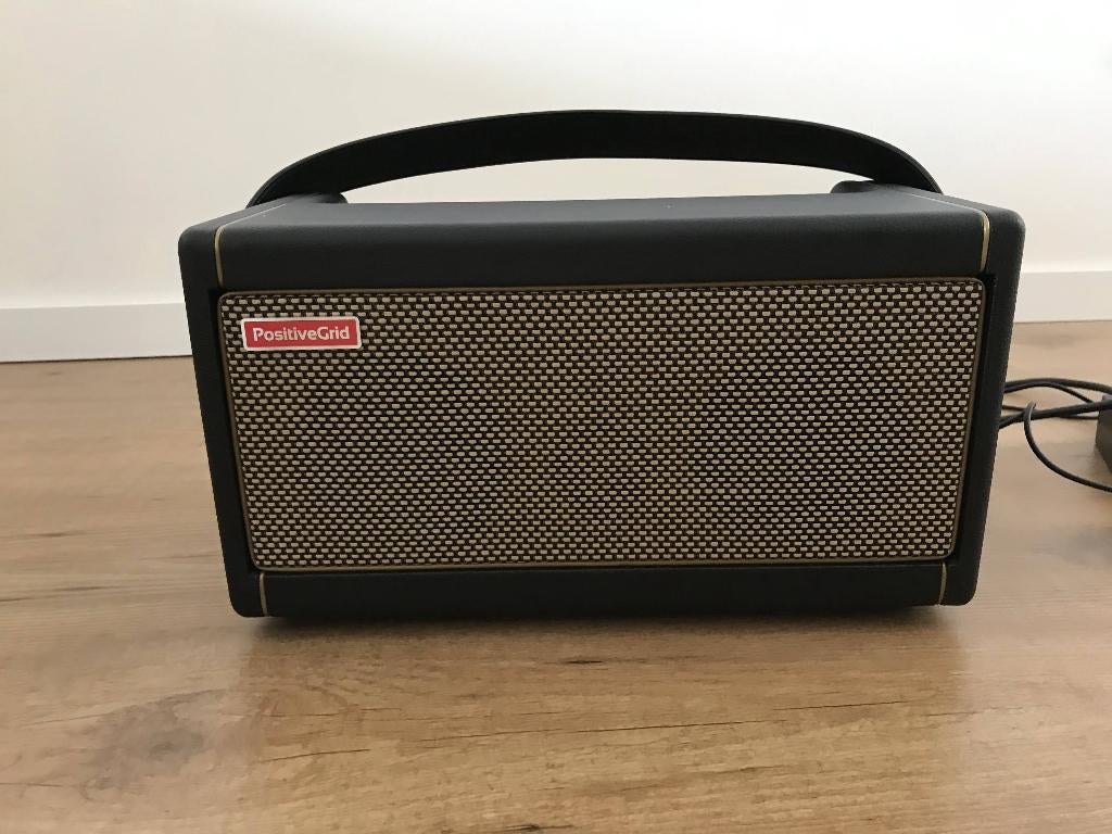 Positive Grid Spark 40, Muziek en Instrumenten, Versterkers | Bas en Gitaar, Ophalen of Verzenden, Zo goed als nieuw, Minder dan 50 watt