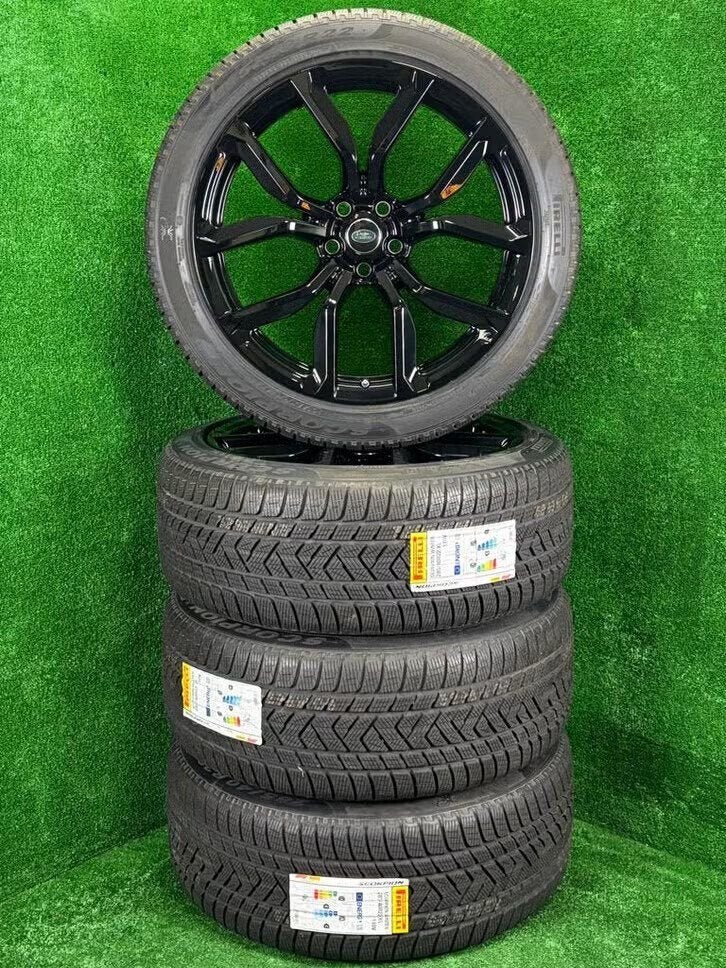 Originele 22 inch SVR velgen winterbanden Range Rover Sport, Land Rover, Gebruikt, 285 mm, Banden en Velgen