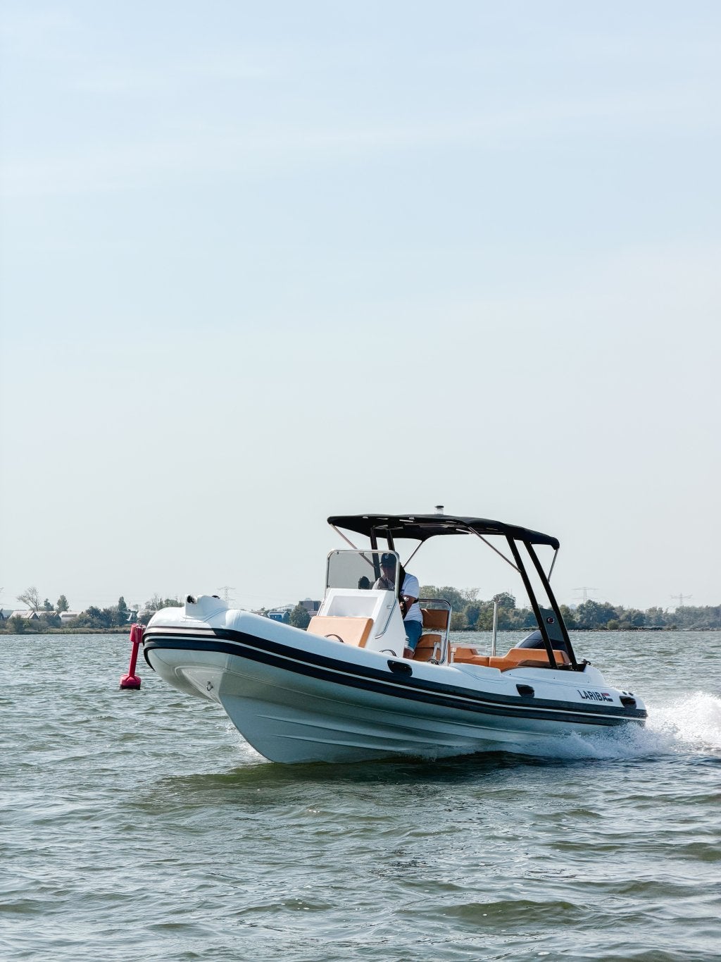 Lariba 660 Luxury - demo
