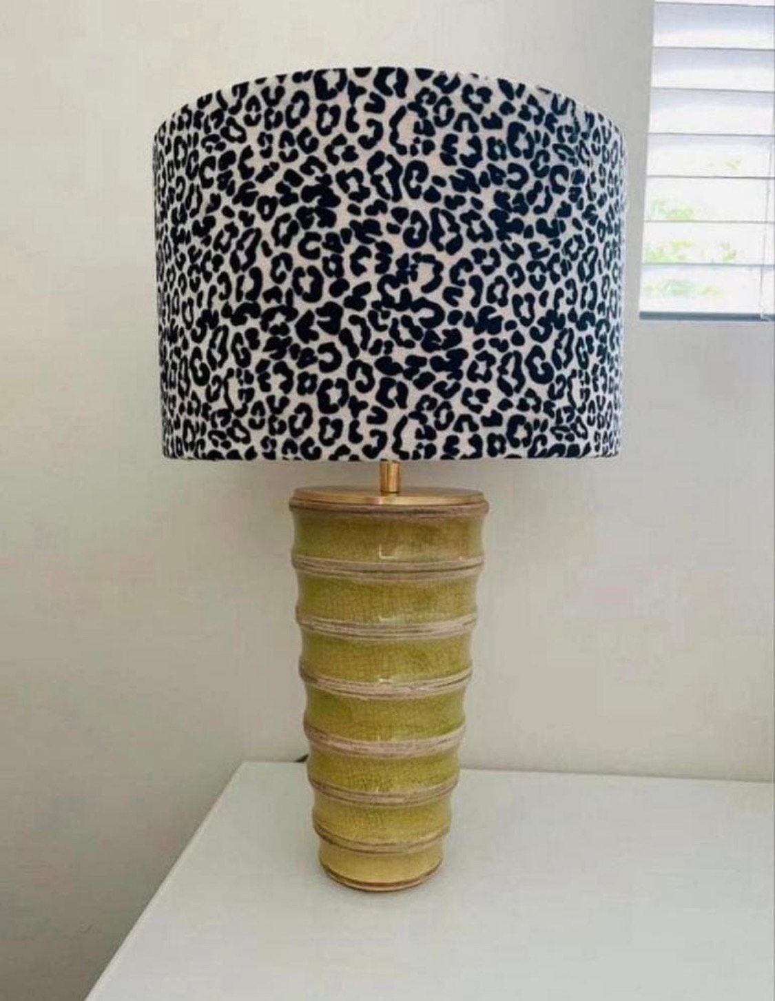 Leuke grote lampenkap in pantermotief NIEUW, Huis en Inrichting, Lampen | Lampenkappen, Ophalen of Verzenden, Zo goed als nieuw